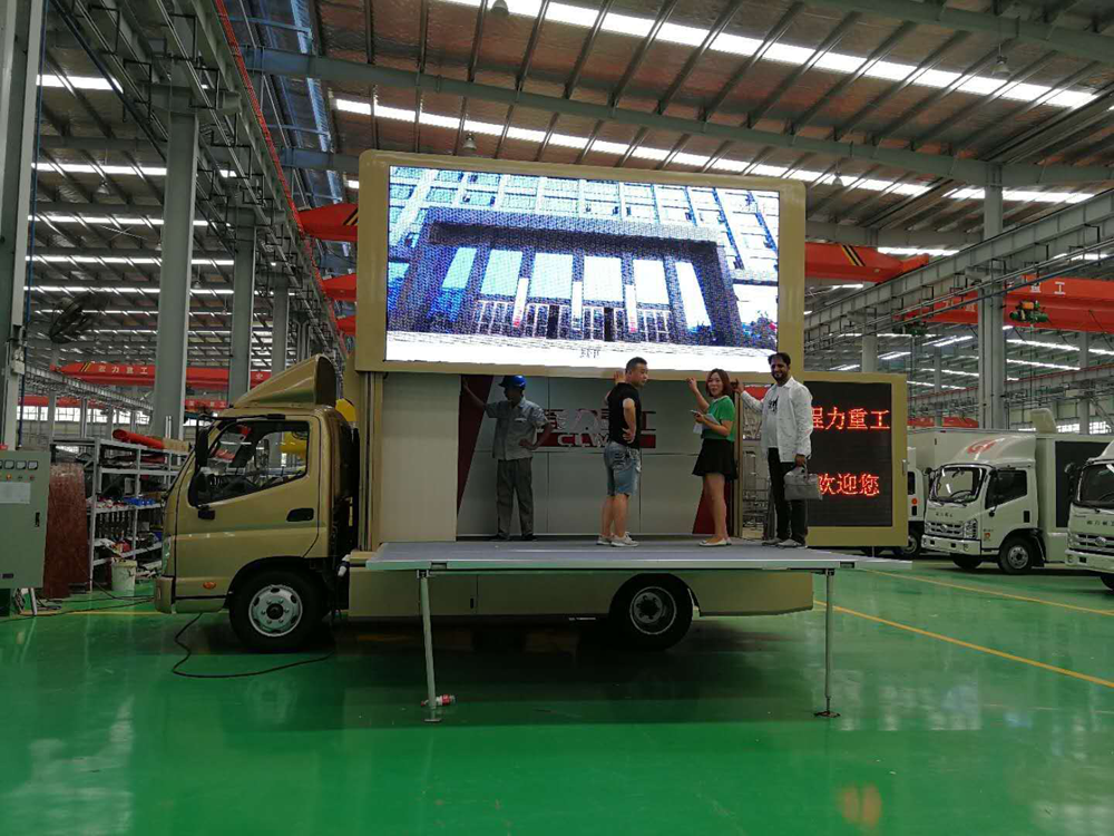 程力重工產(chǎn)品“精工制造、精益求精”——外貿(mào)出口客商不期而至,訂單紛至踏來