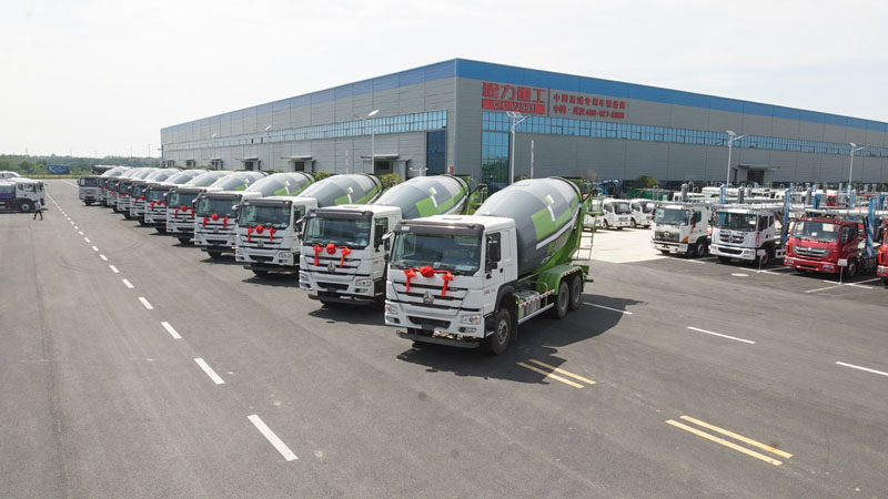 深耕西部市場(chǎng) 程力重工攪拌車(chē)訂單持續(xù)火爆